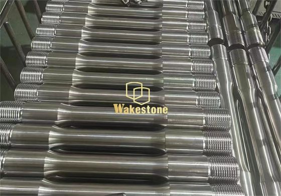 Hydraulic breaker guard plate screw side plate screw