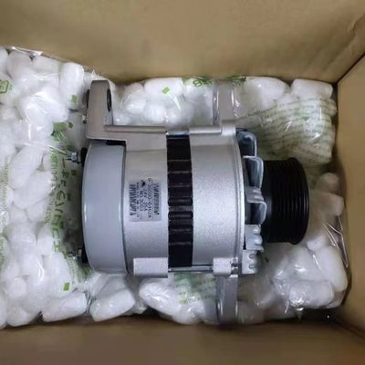 600-81-3111 Elektrische Ersatzteile für Bagger Alternator für Komatsu Bagger PC270 PC300